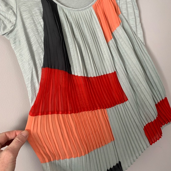 Anthropologie One September Accordion Pleated Colorblock Shirt - Picture 4 of 6